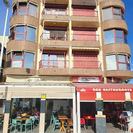 Medano4you Red Mountain Sea View Apartman *